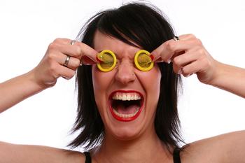 ����ţţ��������Ƶ���Ϻ���¥��:��Ǩ�ӳ���ΪĻ�󷿶� ��ָ��80�׷�...